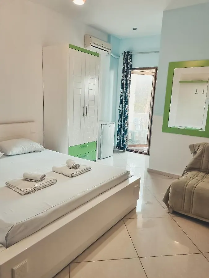 Sea Breeze Apartments Drymades Himare